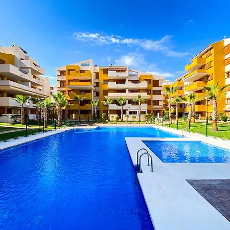 Sunny Paradise Apartment *
